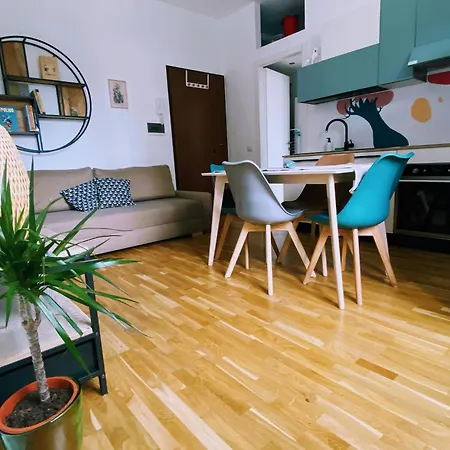 La Casa Di Dore - Zona Navigli 아파트 밀라노
