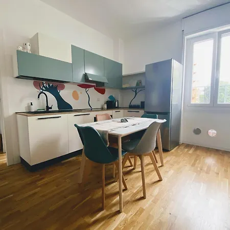 La Casa Di Dore - Zona Navigli 아파트 *
